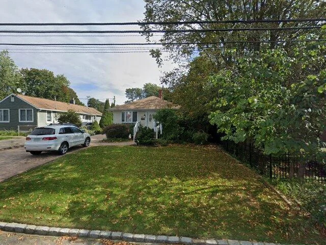 House image located at Bay Shore, NY 11706