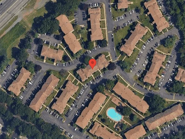 House image located at Edison, NJ 08837