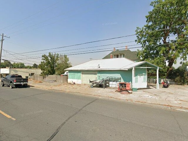 House image located at Sumner, IA 50674