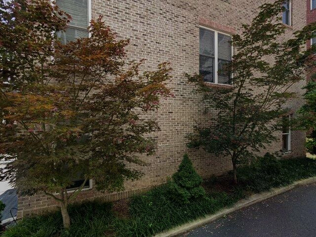 House image located at Washington, DC 20003