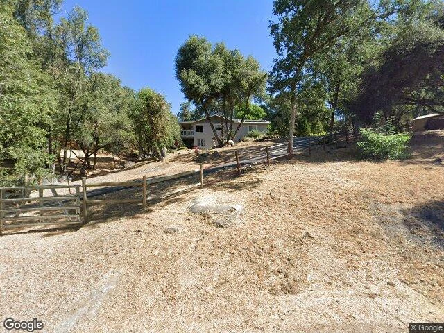 House image located at Oakhurst, CA 93644