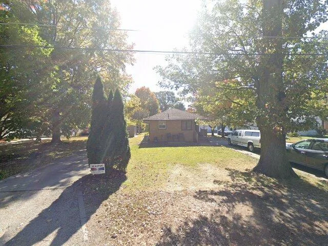 House image located at Streator, IL 61364