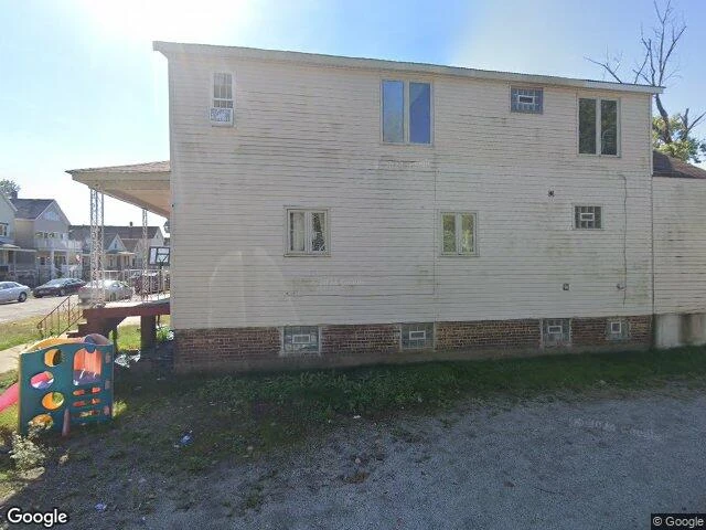 House image located at Chicago, IL 60617