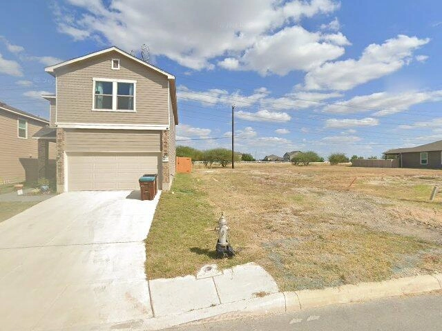 House image located at Converse, TX 78109