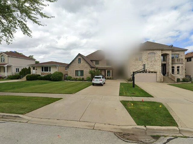 House image located at Niles, IL 60714