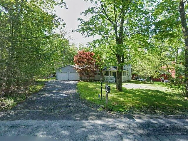 House image located at Tobyhanna, PA 18466