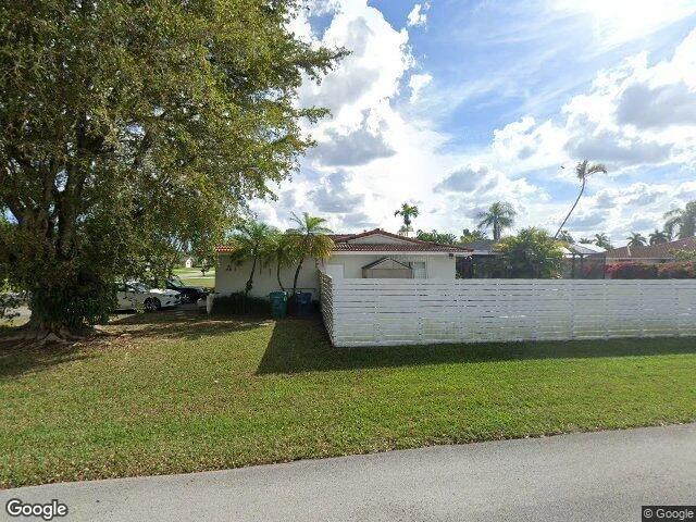 House image located at Miami, FL 33176
