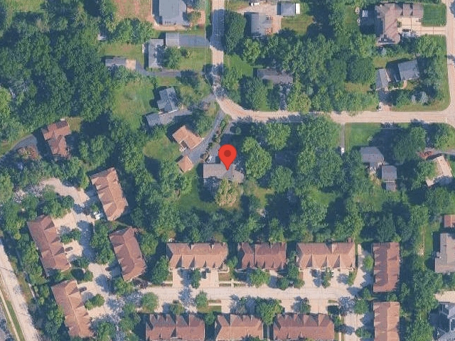 House image located at Lincolnshire, IL 60069