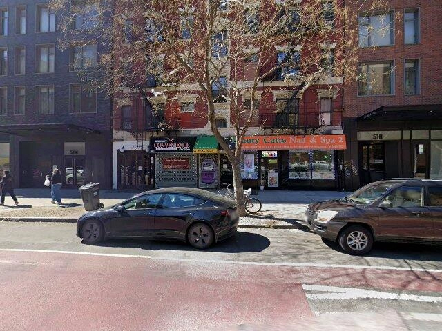 House image located at New York, NY 10009