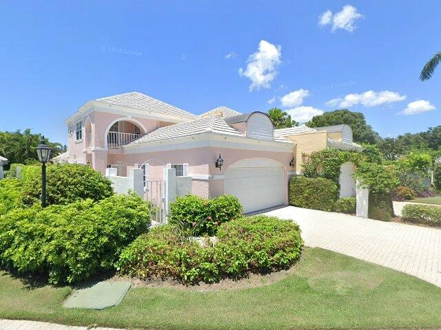 House image located at Naples, FL 34108