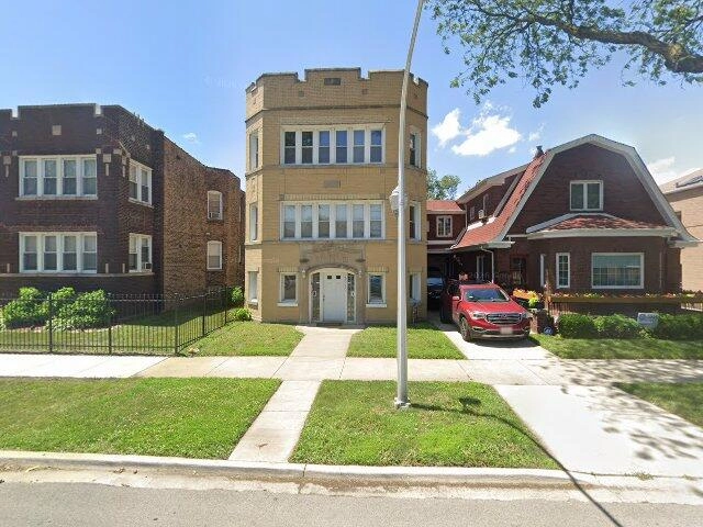 House image located at Chicago, IL 60617