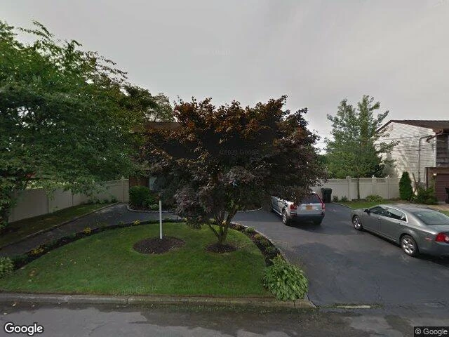 House image located at Bay Shore, NY 11706