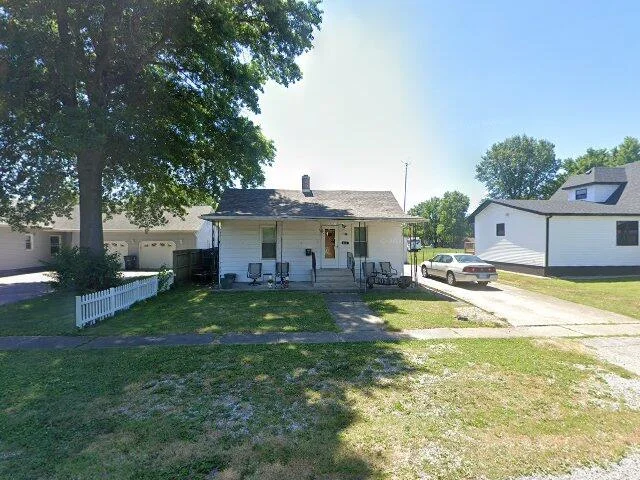 House image located at Gillespie, IL 62033