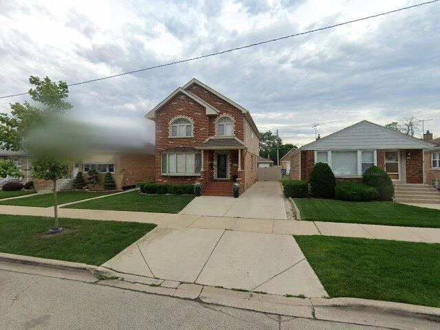House image located at Chicago, IL 60638