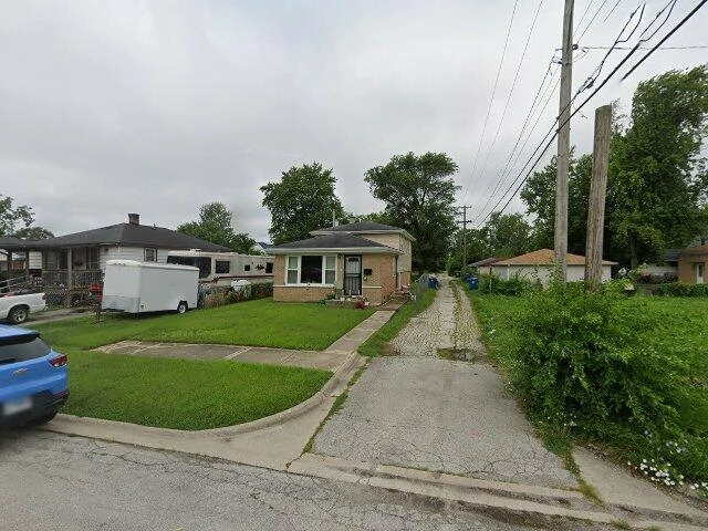 House image located at Harvey, IL 60426