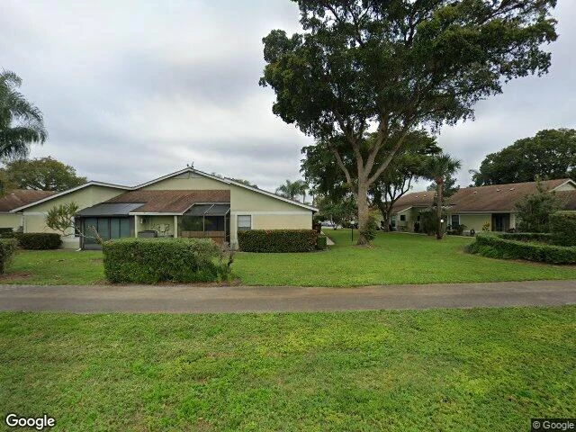 House image located at West Palm Beach, FL 33417