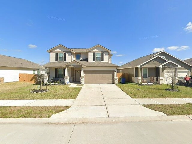 House image located at Angleton, TX 77515