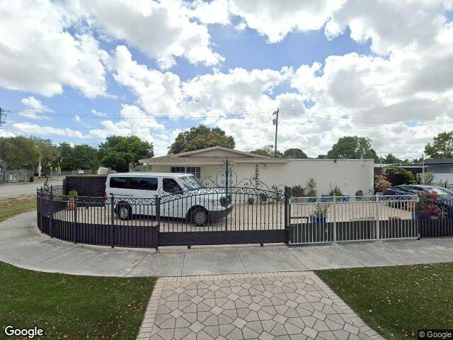 House image located at Miami, FL 33169