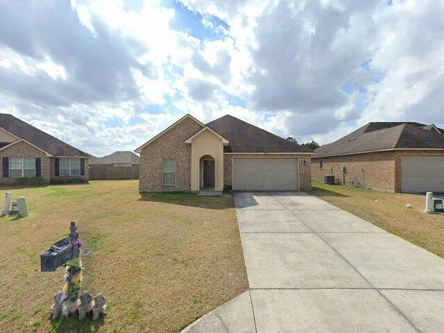 House image located at Denham Springs, LA 70726