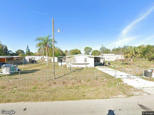 House image located at North Fort Myers, FL 33917
