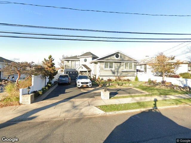 House image located at Oceanside, NY 11572