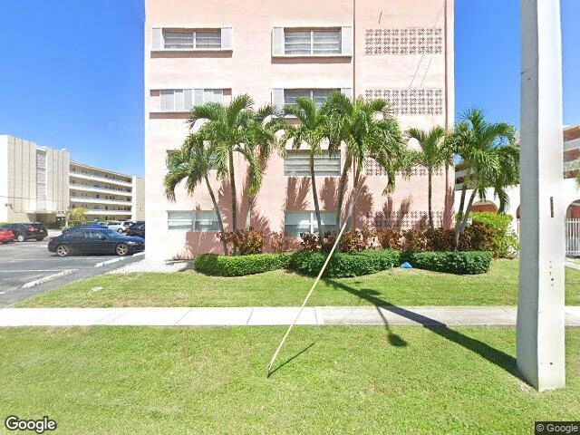 House image located at Hallandale, FL 33009