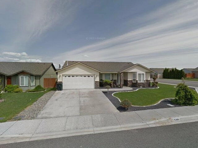 House image located at Pasco, WA 99301