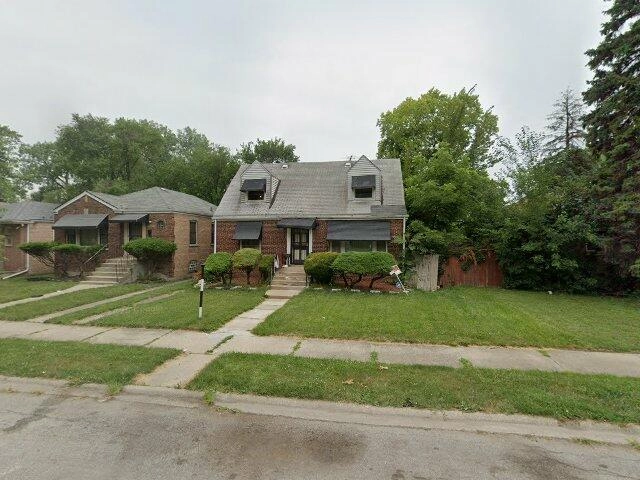 House image located at Riverdale, IL 60827