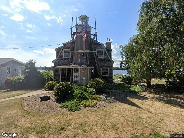 House image located at Berkley, MA 02779