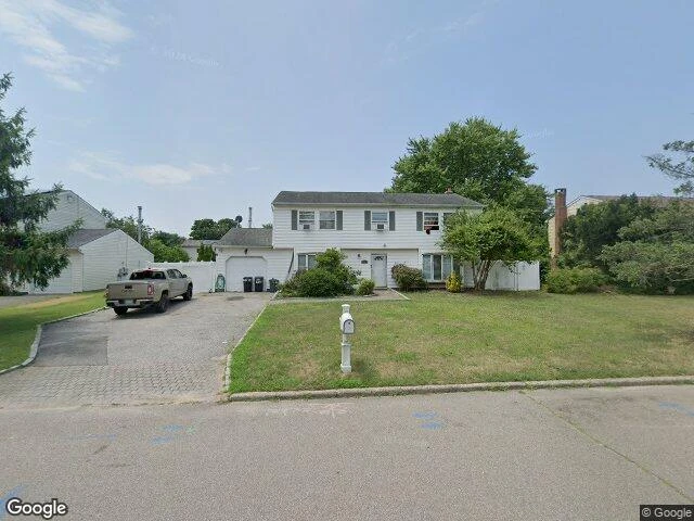 House image located at Medford, NY 11763