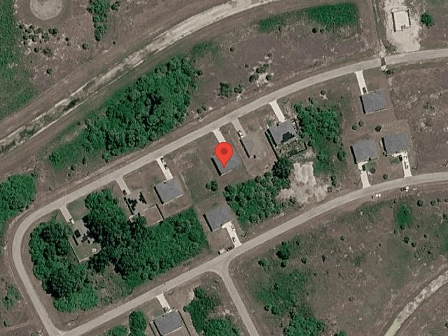 House image located at Labelle, FL 33935