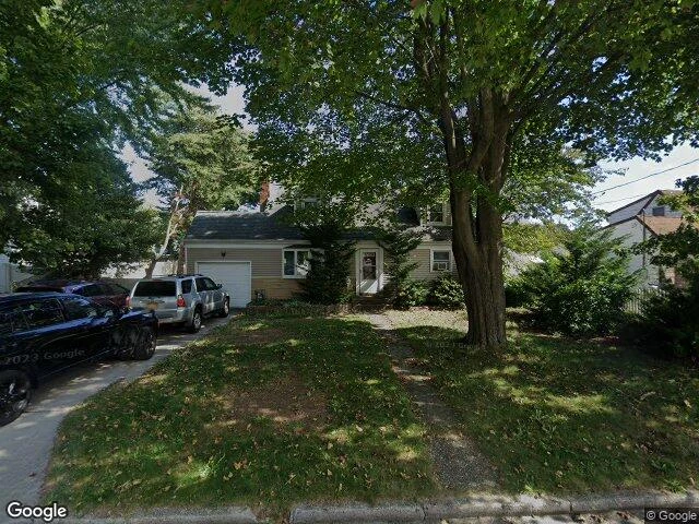 House image located at Bay Shore, NY 11706