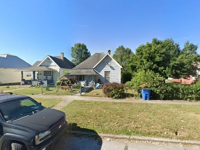 House image located at Vincennes, IN 47591