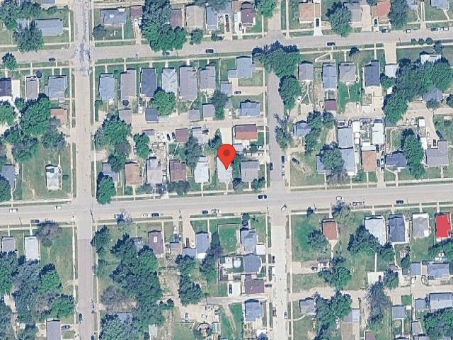 House image located at Waterloo, IA 50701
