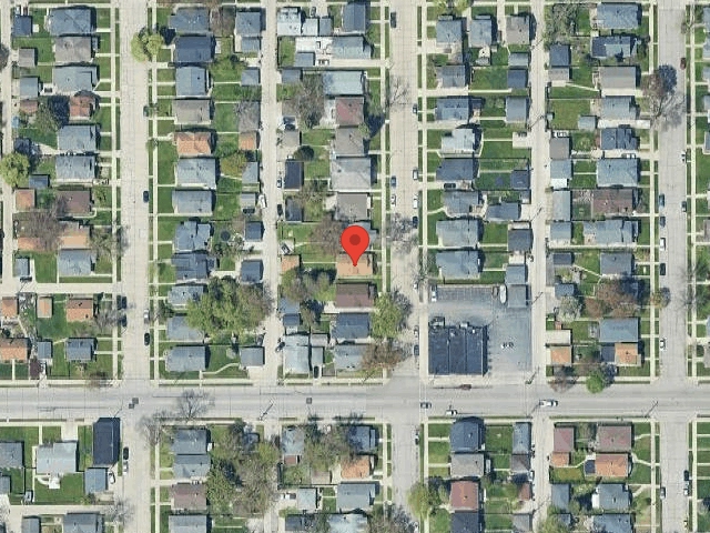 House image located at Indianapolis, IN 46221
