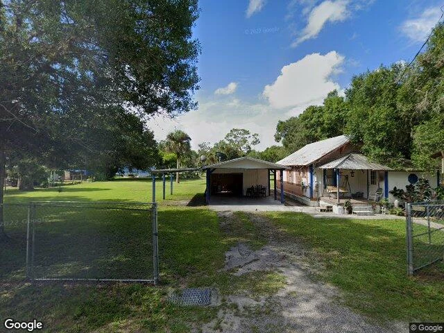 House image located at Labelle, FL 33935