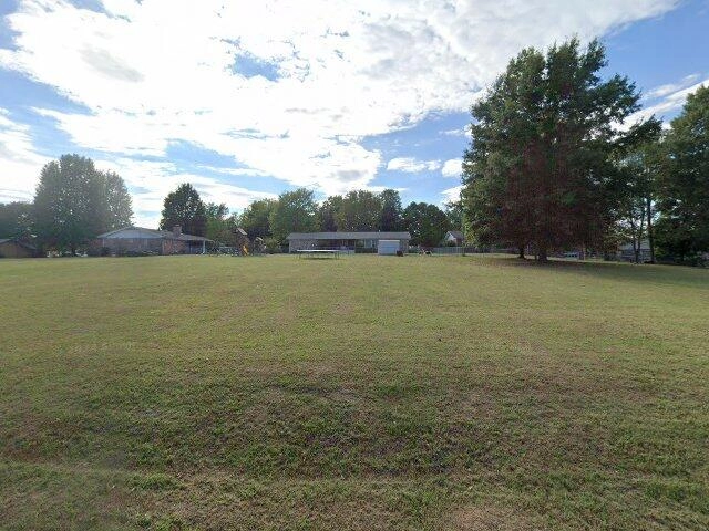 House image located at Visalia, CA 93291