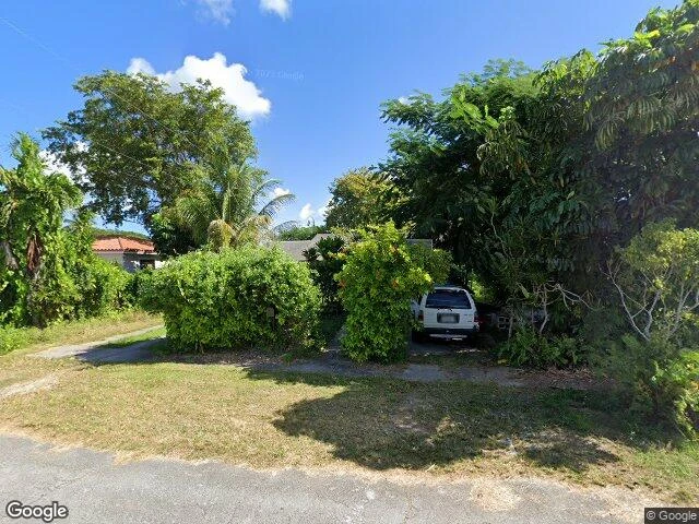 House image located at Miami, FL 33161