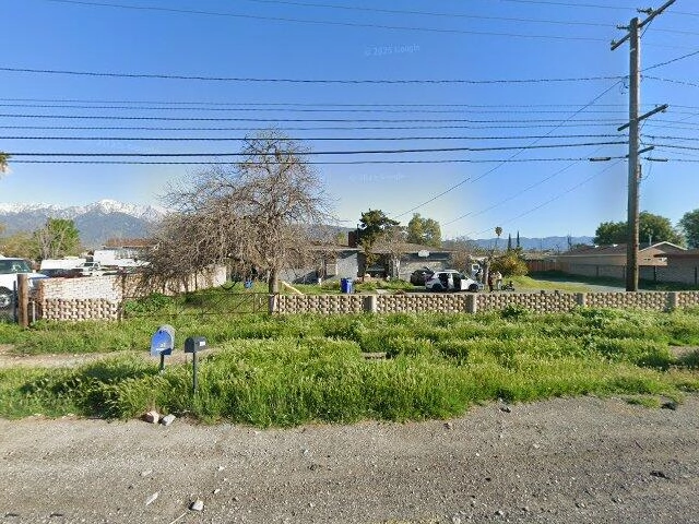 House image located at Fontana, CA 92335