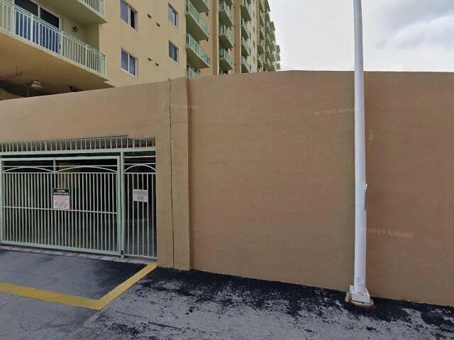 House image located at Miami, FL 33145