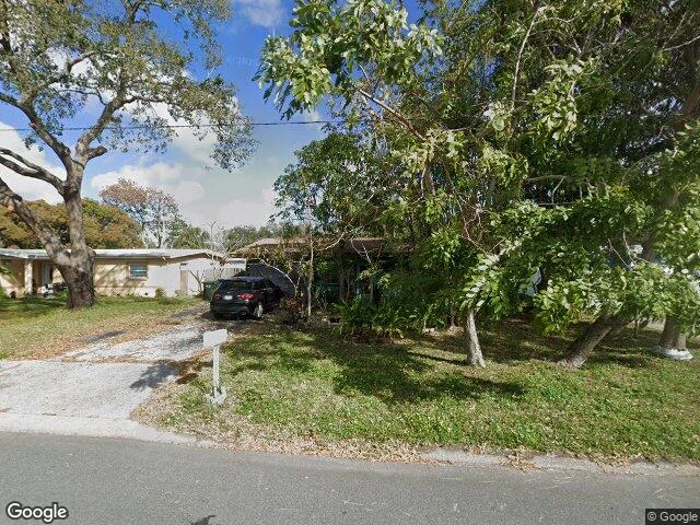 House image located at Largo, FL 33771