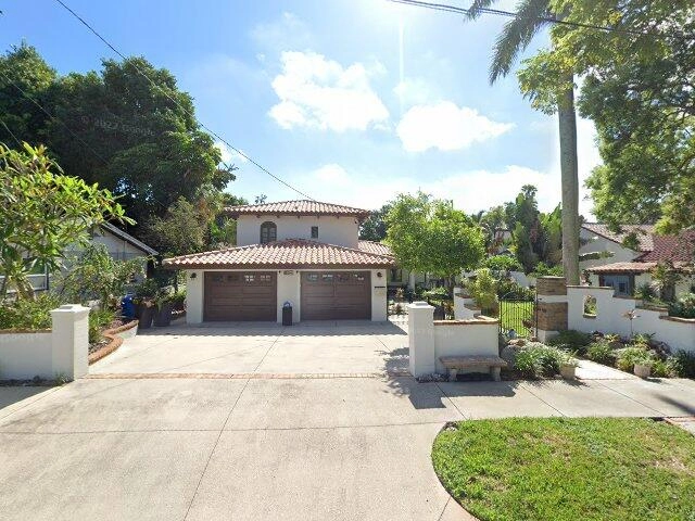 House image located at Saint Petersburg, FL 33704