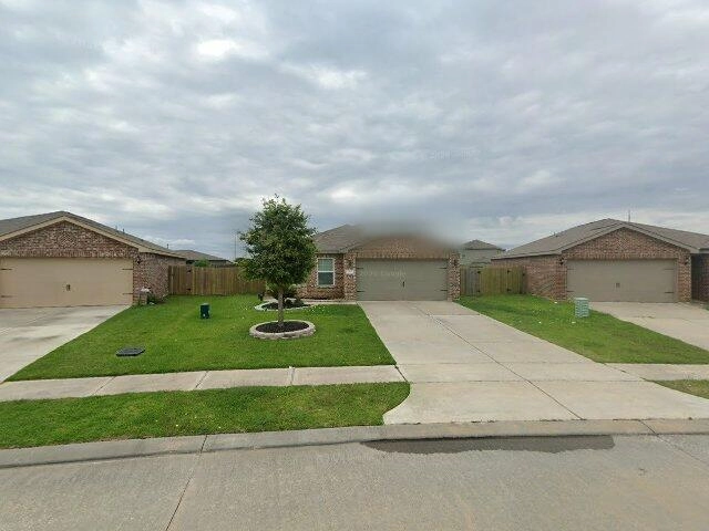House image located at La Marque, TX 77568