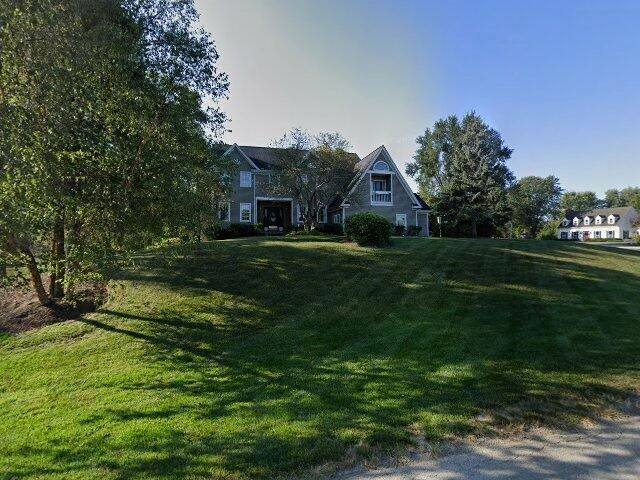 House image located at Barrington, IL 60010