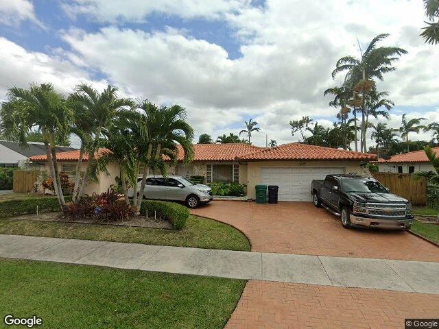 House image located at Miami, FL 33173