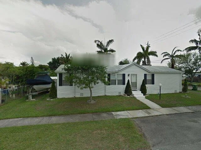 House image located at Hollywood, FL 33029