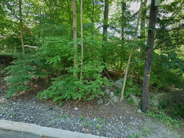 House image located at Mahwah, NJ 07430