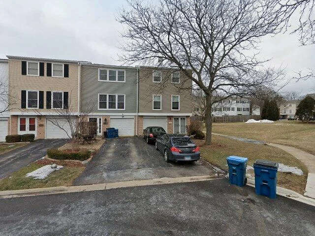 House image located at Schaumburg, IL 60194