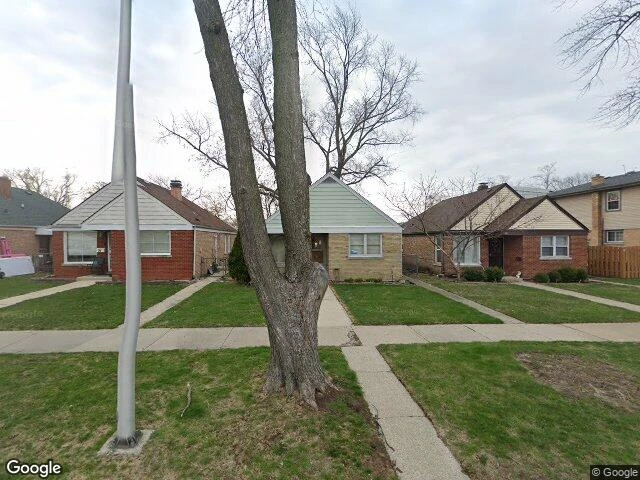 House image located at Bellwood, IL 60104