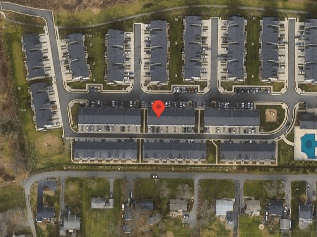House image located at Chantilly, VA 20152